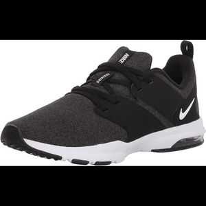 Nike air bella tr women cross training sneakers